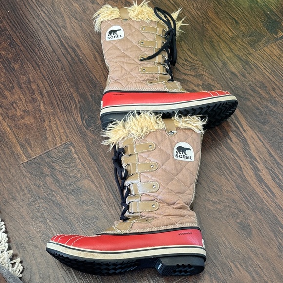 Sorel Women's Tan and Red Waterproof Winter Boots, Like New, Women’s Size 11 - Picture 13 of 14
